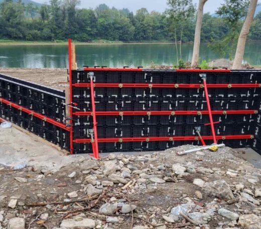 WINLONG L-shaped drainage channel plastic formwork near waterfront